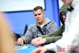 RebuyStars 2M GTD: Po úvodním flightu 1A je ve vedení Jiří Havlíček