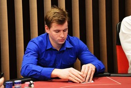 WSOP: Marek Ohnisko na finálovém stole! První náramek pro Johna Racenera!