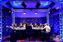PokerNews Cup €200K GTD: Ondřej Vlašánek a Miroslav Lelek na finálovém stole!