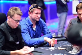 PokerNews Cup €200K GTD: Ondřej Vlašánek na bronzovém stupínku!