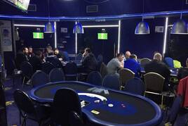 Infinit Main Event: Overlayem vonící den 1B ovládl Patrik Jaroš