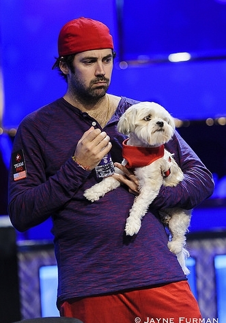Vanessa Selbst se za $100K chtěla vykoupit z &quot;hloupé&quot; sázky. Jason Mercier odmítl!
