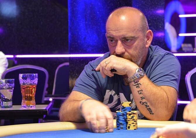 RebuyStars Million: Třetí startovní flight se stal spanilou jízdou Radka Honla