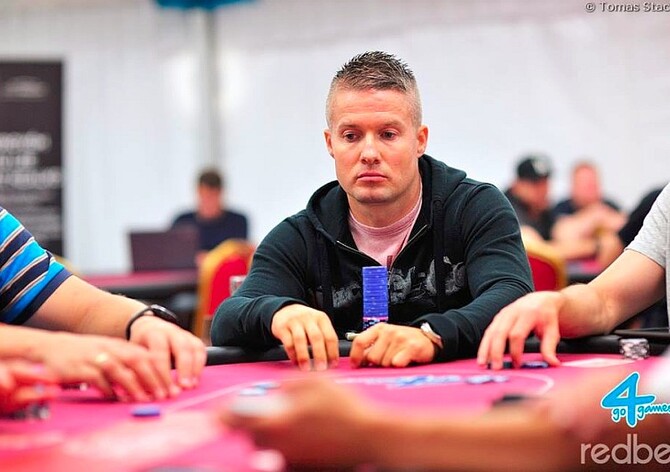 Výsledkový servis z Hodolan: Tituly pro Chrobáka a Růžičku