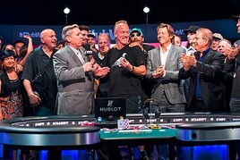 V Legends of Poker kraloval Pat Lyons, 77letý chipleader se poroučel velmi záhy