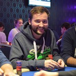 ČPT100 Main Event 2,5M GTD: Přetahovanou o chiplead vyhrál v &quot;béčku&quot; Michal Mrakeš