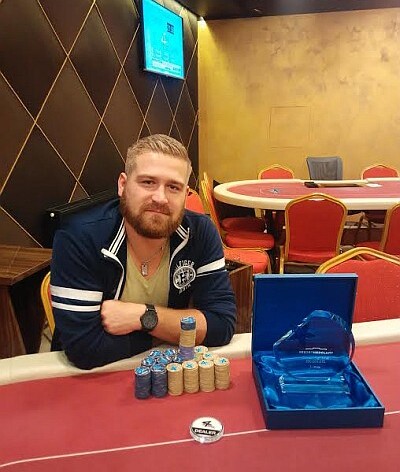 Říjnový hodolanský High Roller se stal kořistí domácího Filipa Bureše!