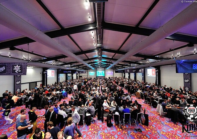 Monsterstack Madness v King&#039;s: Masivní účast v sobotních flightech 1C a 1D odvrátila hrozící overlay