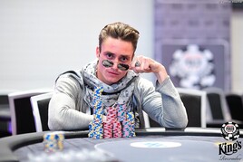 WSOPC Monster Stack: Finálové šestnáctce vévodí Yoan Argence. Češi ve dni 2 vyhořeli