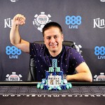 WSOPC: Olaf na finálové bublině Crazy Eights, Martin Bartoš vítězně v NLH eventu