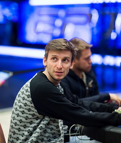 EPT Main Event den 3: Z desítky Čechů pokračuje polovina! Pešta mezi chipleadery!