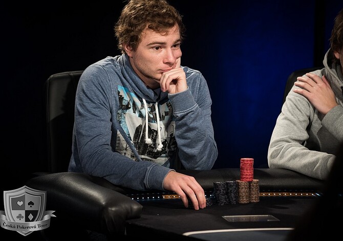 Jakub Šenk si zahraje čtvrtý hrací den Main Eventu PSC Barcelona