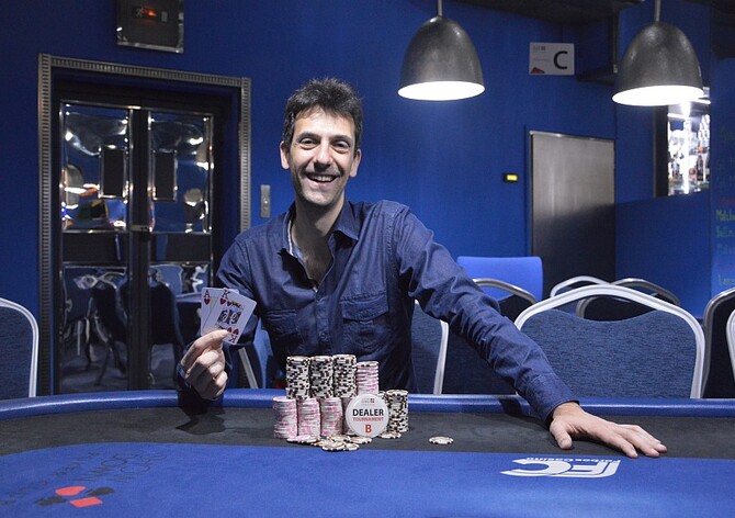 Vánoční Speciál v Showdownu pořešil Ital Valerio Farella