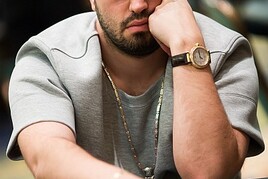 PSC Bahamas: Kenney vítězí ve $50K High Rolleru, Růžička mimo ITM