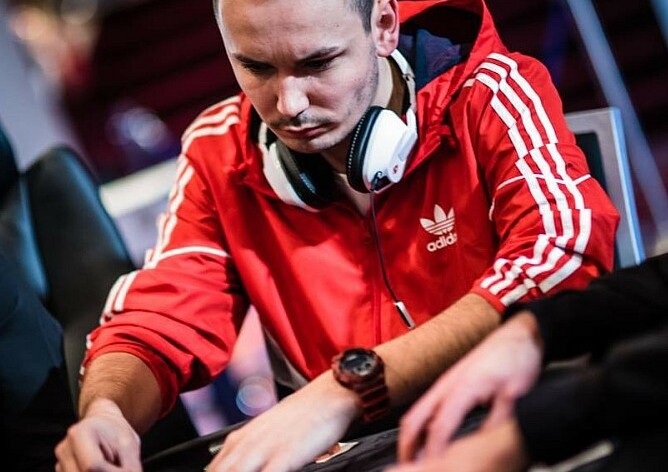 Na finálovém stole Super Deep se z našich představí pouze Václav Pavlík