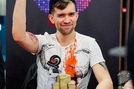 G4G Poker Fever: Kajetan Masiewicz chipleaderem po dni 2, Duda drží český prapor