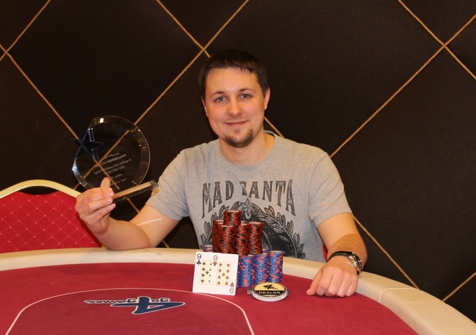 Hodolanské Mini Milliony vyhrál po 4-way dealu Polák Mateusz Nowak