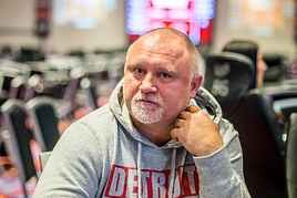 King`s: ppt Million NLH 8-max zavání solidním overlayem, první den ovládl Marek Tatar!