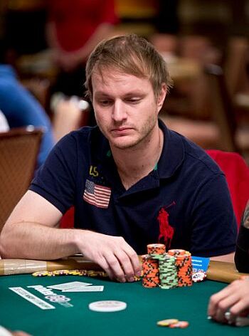 WSOP: Monster stack bez Burešova deep runu, Jiří Horák válí v bounty a jde do finále!