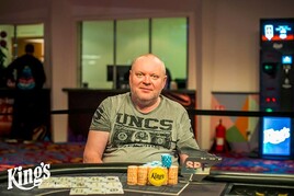 King&#039;s SPF: Táborský rozjel dobře Main Event, Targa pořešil další OFC!