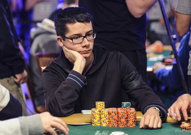 WPT den 7 telegraficky: Zajímavý stack Jana Nakládala v Super50