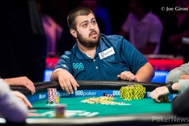 WSOP: V posledních sedmi hráčích je na obrovském chipleadu Scott Blumstein!