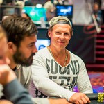 PokerNews Cup: Blaško, Tvrzník a Greizinger postupují ze dne 1B