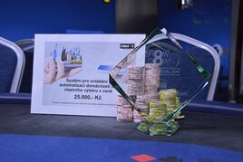 DomovNaDlani.cz Main Event opanoval v Showdownu Rakeťák
