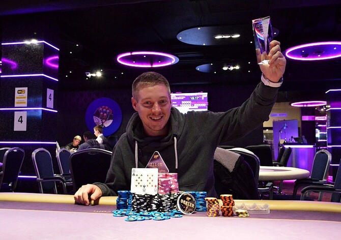 RebuyStars Million říjen: Trofej uzmul Štěpán Študent. Tučná prémie pro Jakuba Jecha