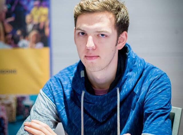 WSOPE: Bednář, Šetka a Desset si dnes zahrají o náramek na finálovém stole 6-maxu!