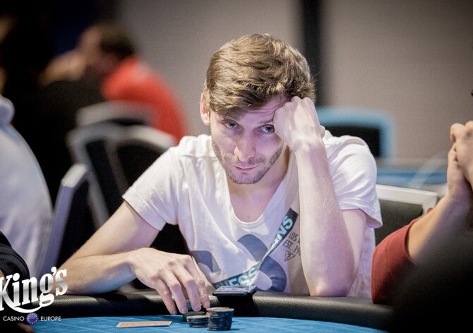 WSOPE: Vítek Pešta a Lukáš Záškodný budou v €2K PLO útočit ze zadních pozic