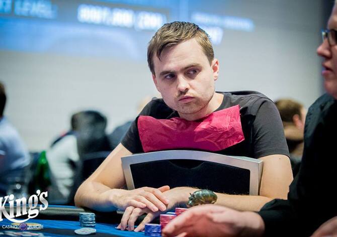 WSOPE Colossus: Ze dne 1H postupují 4 Čechoslováci v čele s Martin Kabrhelem
