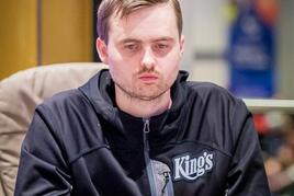 WSOPE: Martin Kabrhel a Pavel Binar prošli do druhého dne €25K High Rolleru