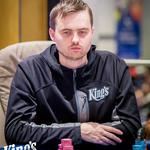 WSOPE: Martin Kabrhel a Pavel Binar prošli do druhého dne €25K High Rolleru