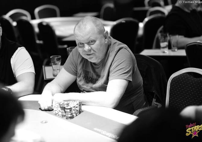 PPM Main Event 5M: Petr Targa novým chipleaderem po dni 1B