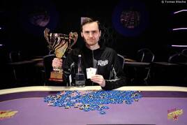Další Kabrhelův triumf v RebuyStars. Zvítězil ve vánočním High Rolleru!