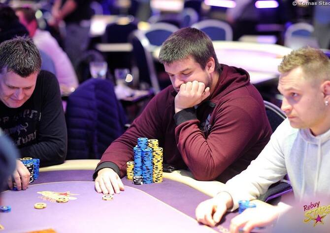 WPT den 11: Milan Šašek z Mini Bounty Hunter $250K GTD inkasuje $1.205