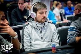 Powerfest: Slabší sobotu zachránily početné postupy v $200K GTD Phase eventu!