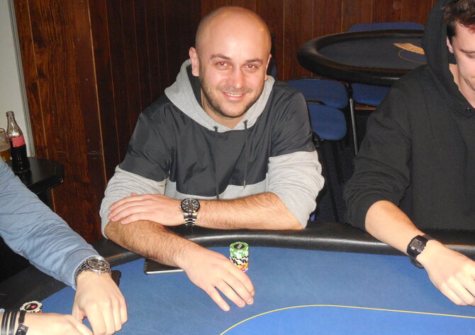 Černigovský High Roller kořistí hráčů: Moc Nemluvim, Shorty a Knespa