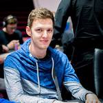 Main Event EPT: Sítem druhého dne prošel i Honza Bednář!