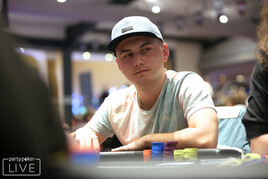 WSOP Main Event: Bublina praskla! Tři Češi v ITM!