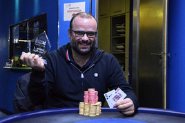 Hvězdný heads-up: Únorový High Roller v Showdownu pro Lukáše Záškodného!