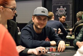 Summer Series a ostatní #8-9: Michael &quot;SmallKindB&quot; Sklenička pobral na výhrách 315.000 Kč!