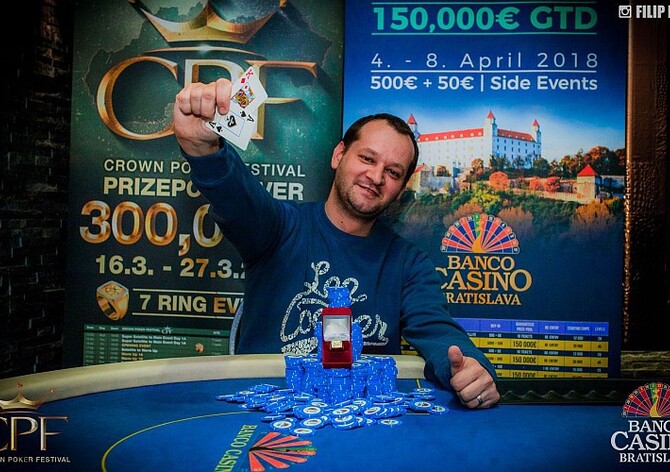 Banco Bratislava: Prsten z High Rolleru pro Jozefa Krajana a den 1B Main Eventu €200K GTD
