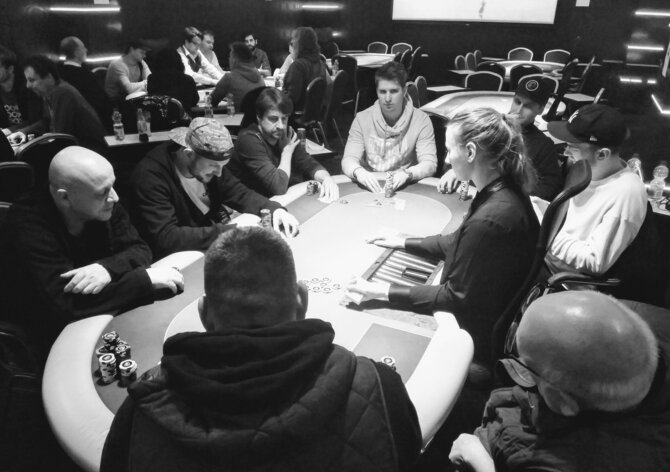 Gamble Poker Fest: Ze sobotních flightů prošlo 38 hráčů