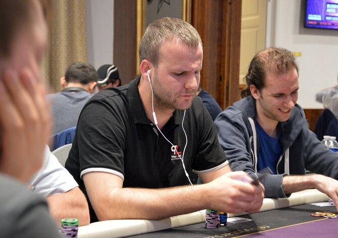 MČR Main Event 5M GTD: Ve dni 1A byl nejlepší z Čechů Lukáš Nachtman