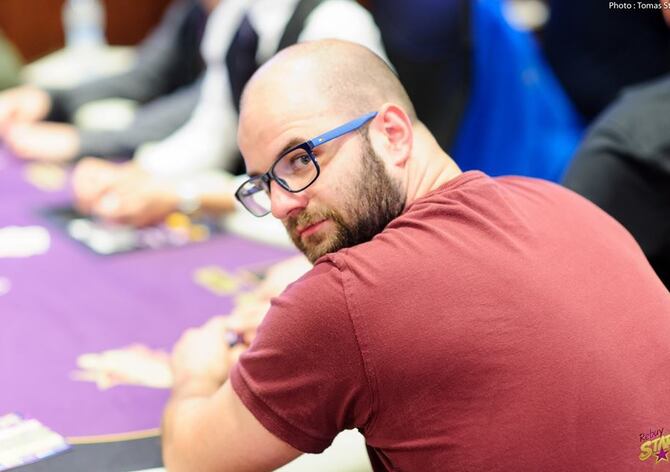 Savarin: Po úvodním flightu ME Praque Xmas Poker nasadil laťku Josef Šnejberg
