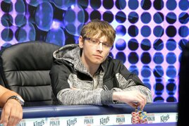IPS Main Event 1B &amp; 1C: Hospodka s Kuběnkou v TOP10 po pátečních flightech