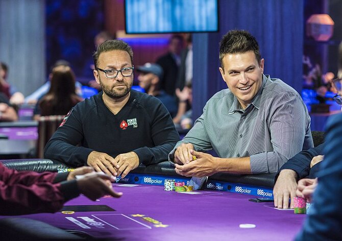 Monster chipleader! Daniel Negreanu zářil v prvním dni Super High Roller Bowlu!