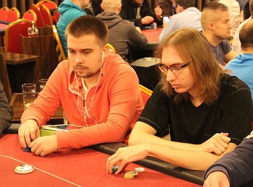 Monster stack weekend v Hodolanech skončil dealem trojice Mlčoch, Bečák a Hodaň
